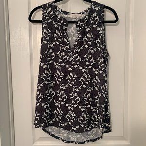 LOFT Mixed Media Sleeveless Blouse V Neck - Small
